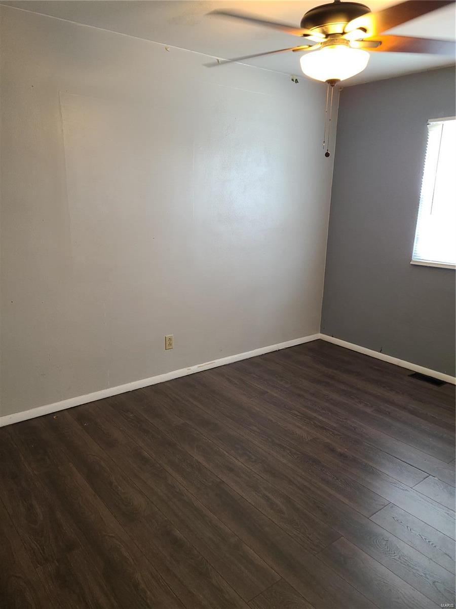 2130 Johnson Road Granite City, IL 62040 - Photo 11 of 25 Gallery Image 11