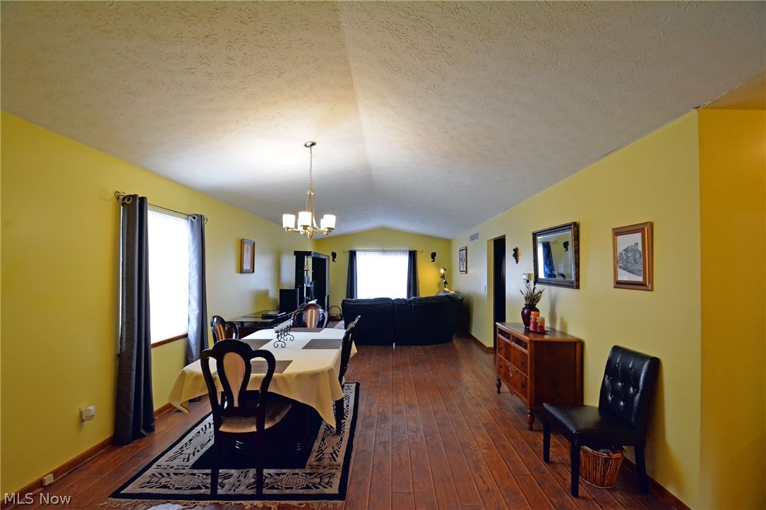 487 Gibbs Road Akron, OH 44312 - Photo 11 of 29 Gallery Image 11