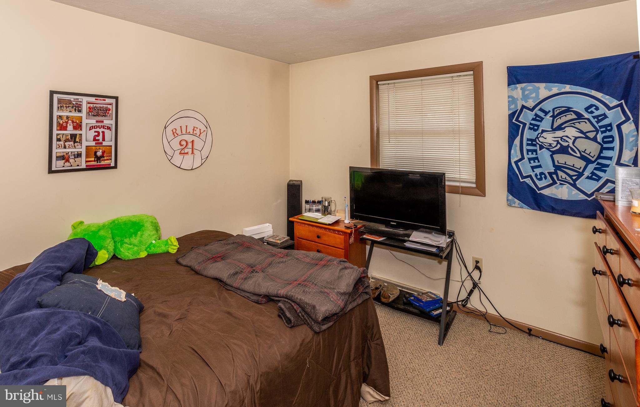 3640 Village Road Dover, PA 17315 - Photo 14 of 27 Second Bedroom