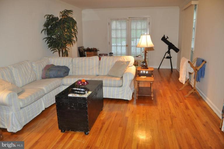 10507 Gateridge Road Cockeysville, MD 21030 - Photo 4 of 18 a living room with furniture and a wooden floor