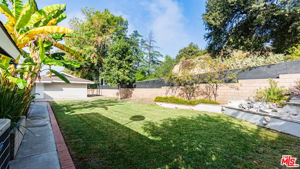 $1,398,950 | 425 Fern Dell Place, Glendora, CA 91741