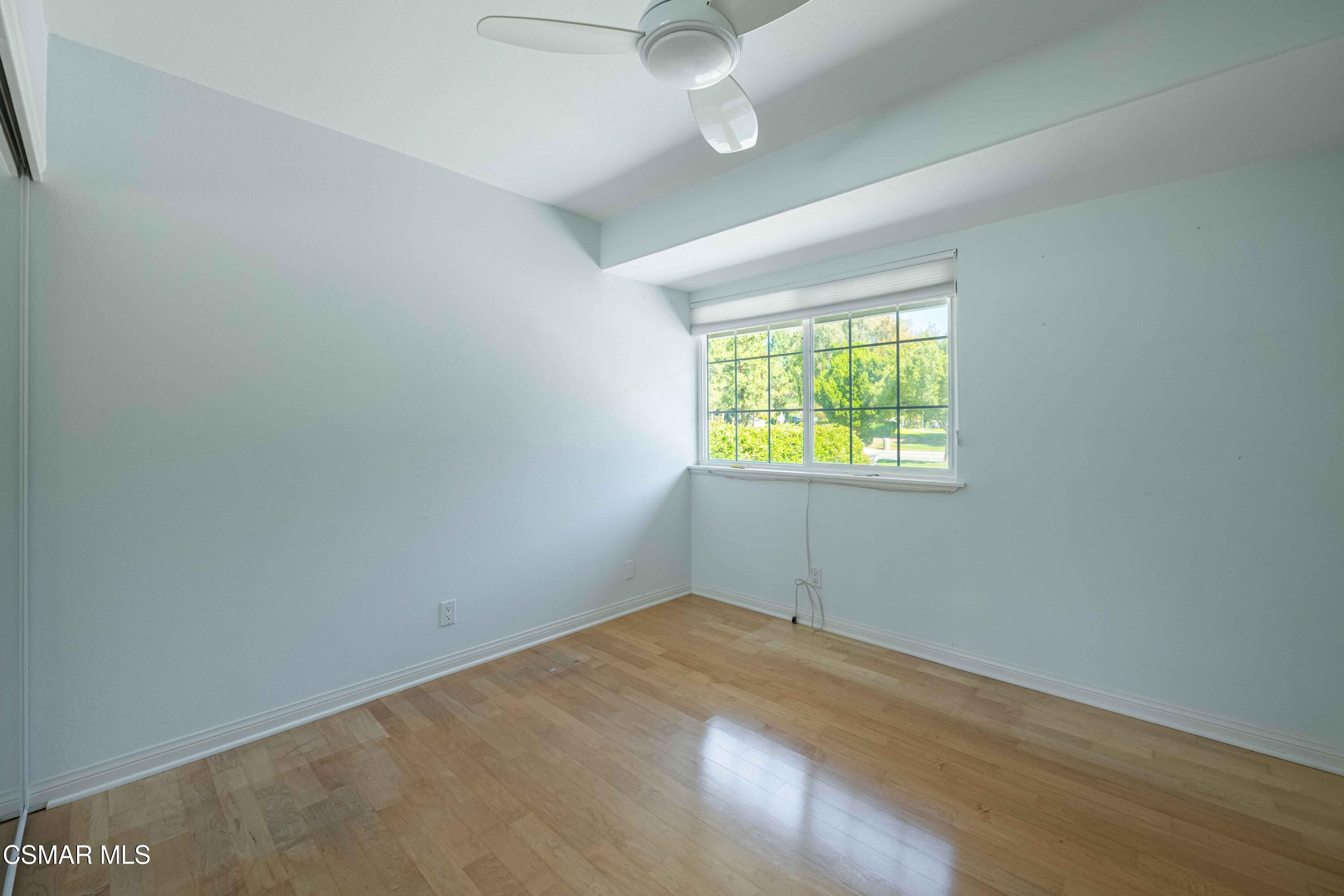 167 Kanan Road Oak Park, CA 91377 - Photo 20 of 33 167NKananRd 22