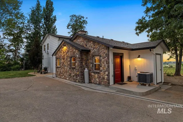 $1,575,000 | 6712 Stage Coach Road, Nampa, ID 83686