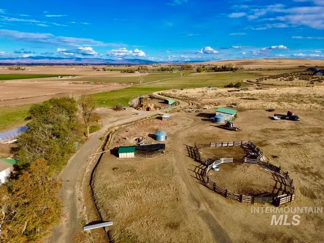 $1,575,000 | 6712 Stage Coach Road, Nampa, ID 83686