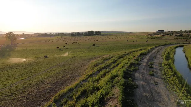 $1,575,000 | 6712 Stage Coach Road, Nampa, ID 83686