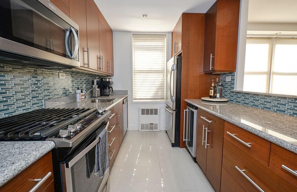 9201 Shore Road, Unit A507 Brooklyn, NY 11209 - Photo 14 of 21 Gallery Image 14