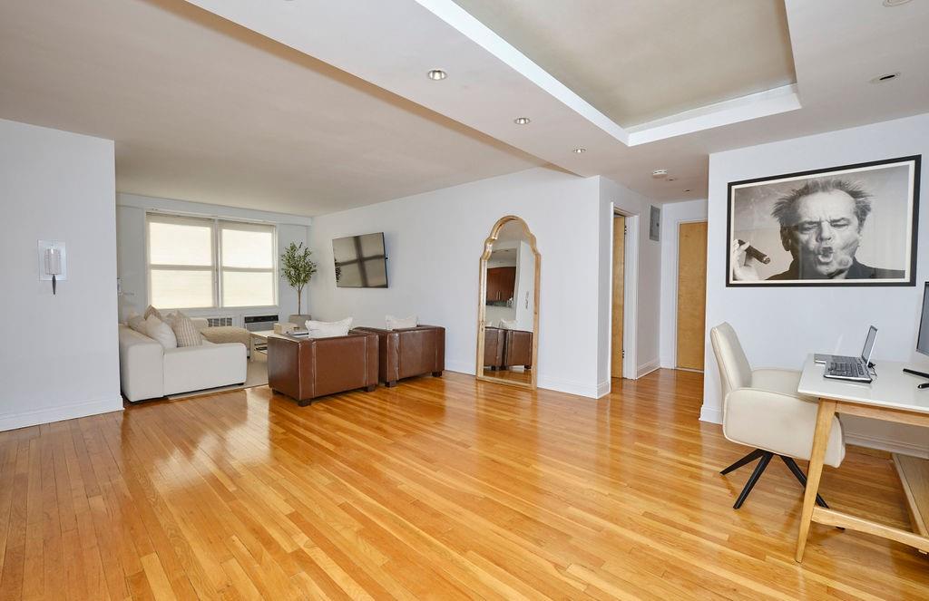 9201 Shore Road, Unit A507 Brooklyn, NY 11209 - Photo 2 of 21 Gallery Image 2