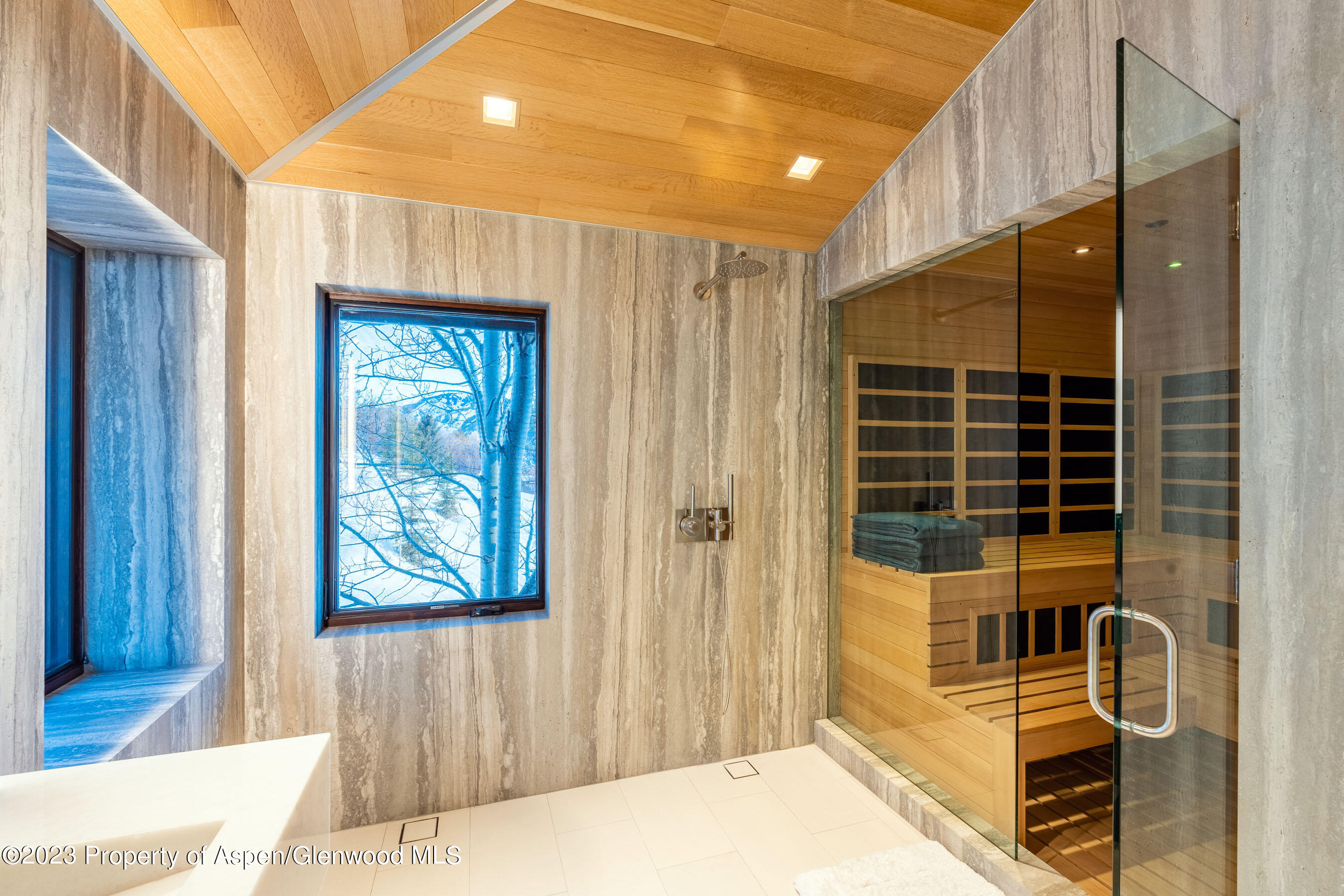 70 Larson Road Aspen, CO 81612 - Photo 37 of 55 a view of a balcony