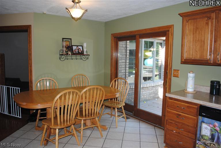 786 Prentice Road Northwest Warren, OH 44481 - Photo 6 of 15