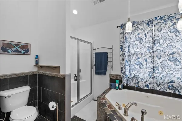 $525,000 | 1457 Riverway Drive, Doniphan, MO 63935