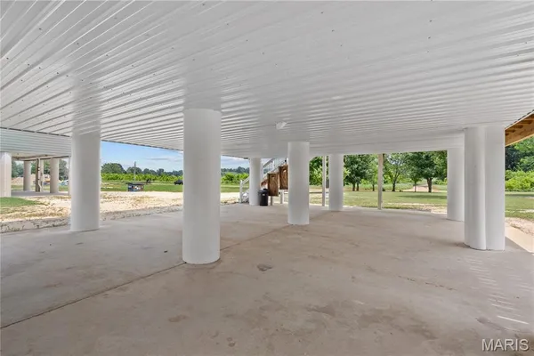 $525,000 | 1457 Riverway Drive, Doniphan, MO 63935