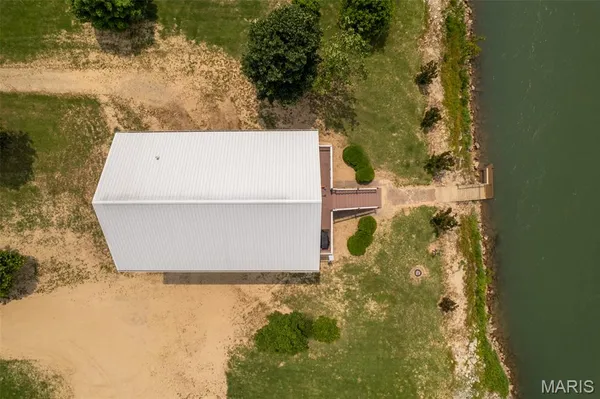 $525,000 | 1457 Riverway Drive, Doniphan, MO 63935