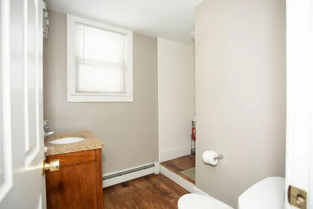 $375,000 | 3359 France Avenue North, Robbinsdale, MN 55422