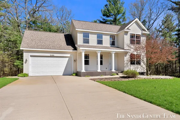 $359,900 | 5468 West Samantha Lane, Twin Lake, MI 49457