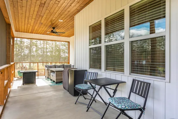 $765,000 | 150 Ten Mile Lane, Ten Mile, TN 37880