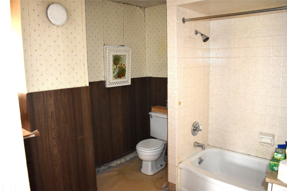 12 Elizabeth Street Great Bend, PA 18821 - Photo 24 of 40