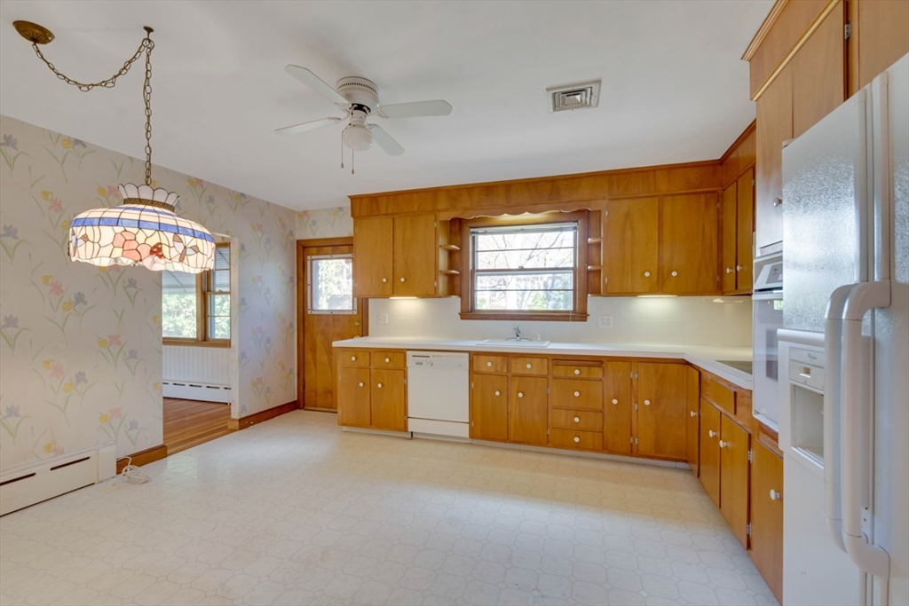 5 Long Meadow Road Arlington, MA 02474 - Photo 14 of 37