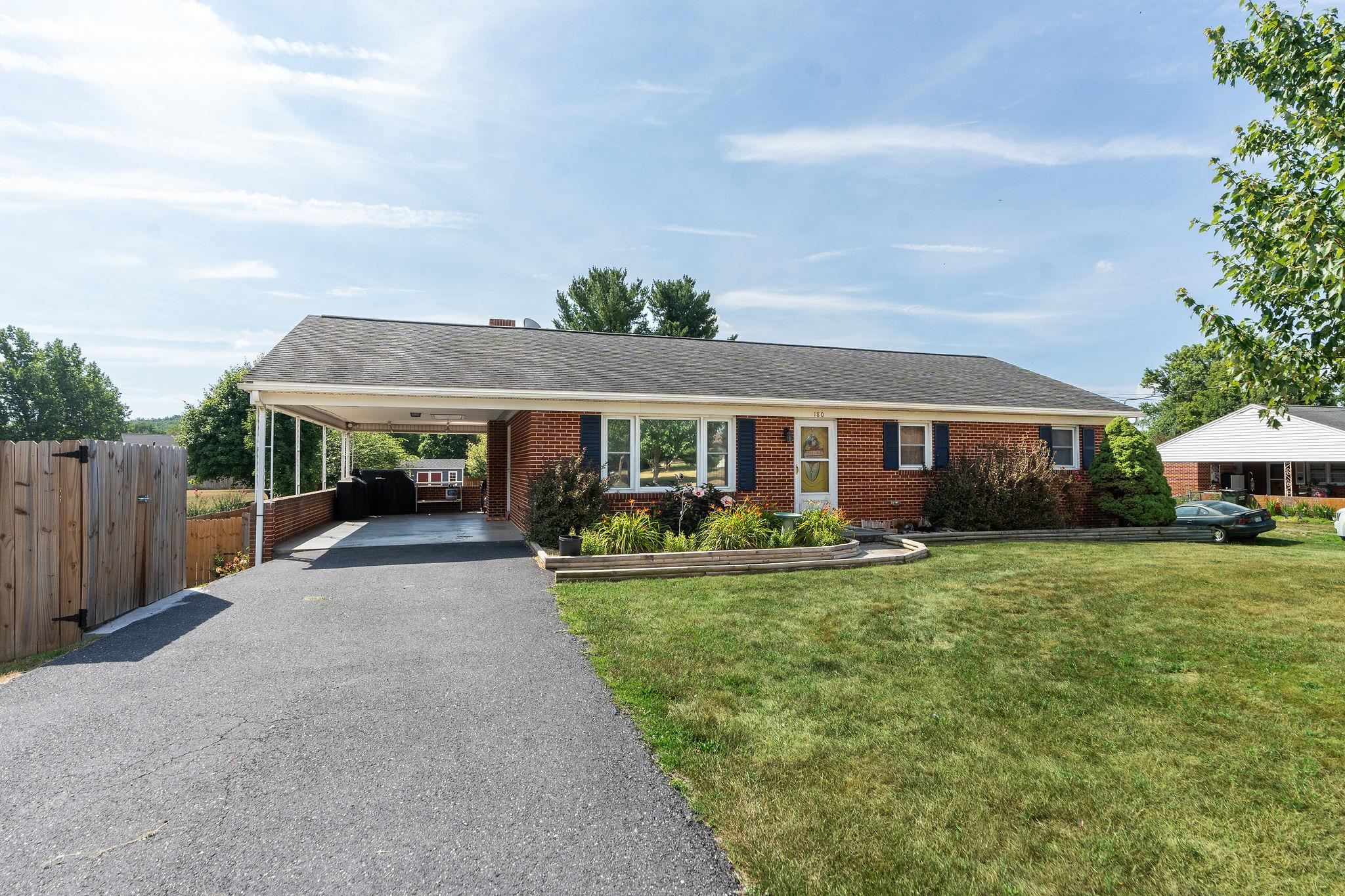 180 Tinkling Spring Road Fishersville, VA 22939 - Photo 2 of 52 Gallery Image 2