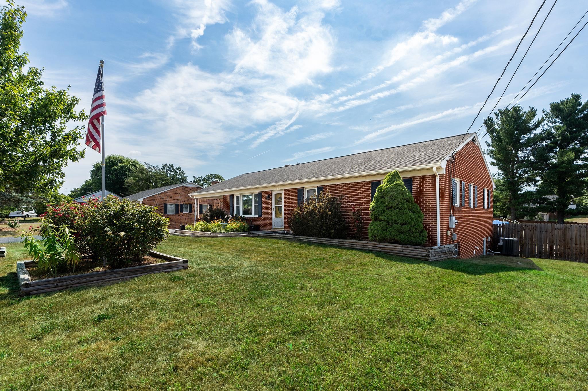 180 Tinkling Spring Road Fishersville, VA 22939 - Photo 3 of 52 Gallery Image 3