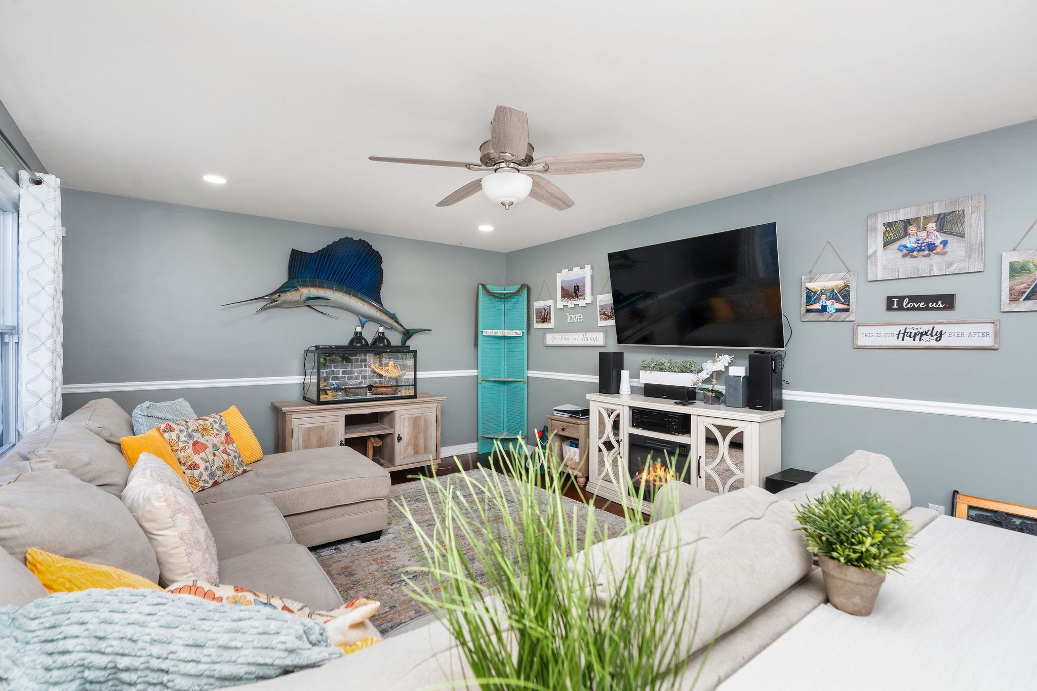 180 Tinkling Spring Road Fishersville, VA 22939 - Photo 5 of 52 Gallery Image 5