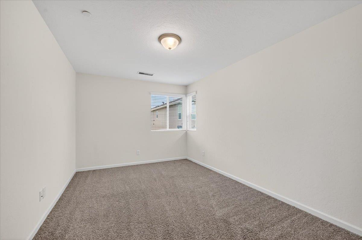2015 North Walling Lane Clovis, CA 93619 - Photo 20 of 48
