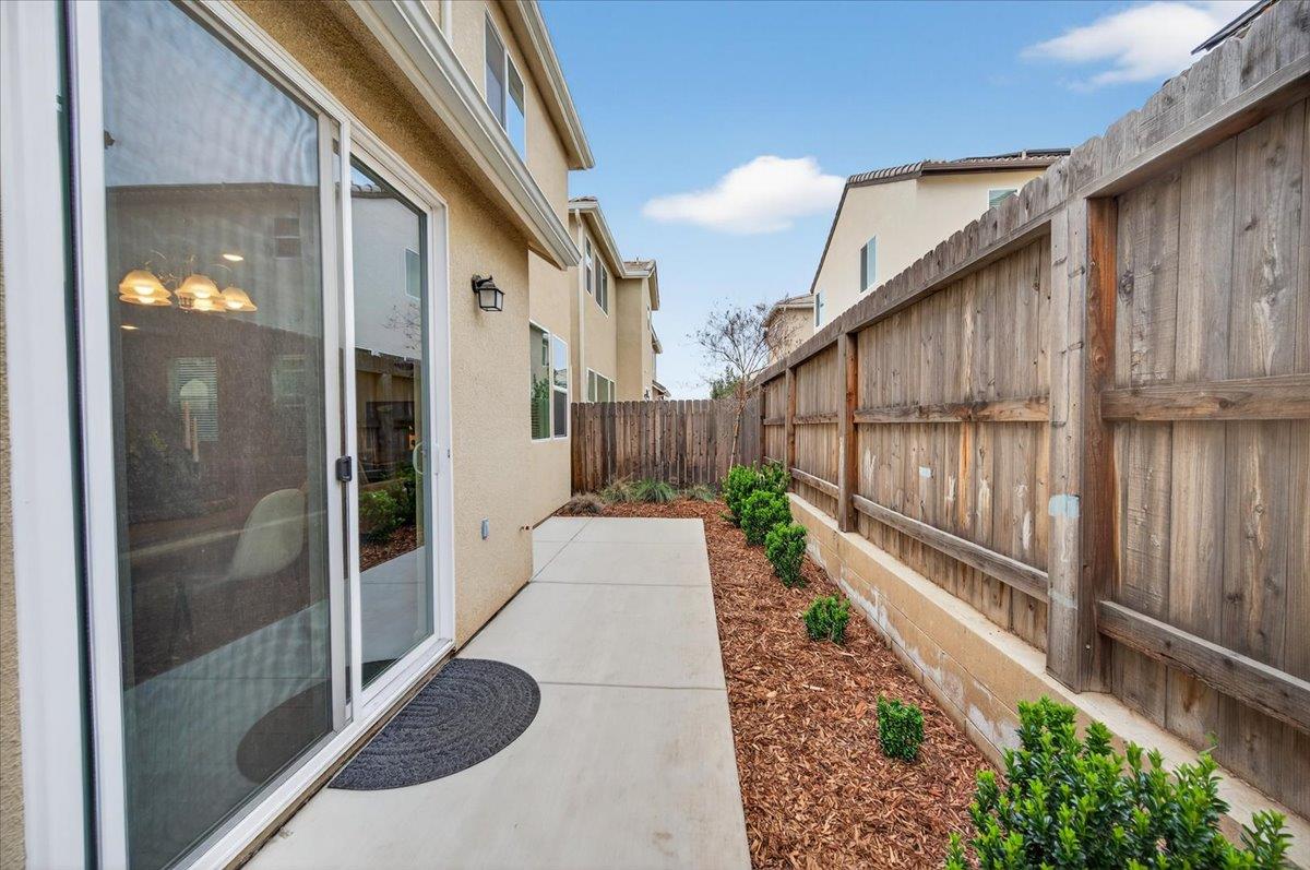 2015 North Walling Lane Clovis, CA 93619 - Photo 37 of 48