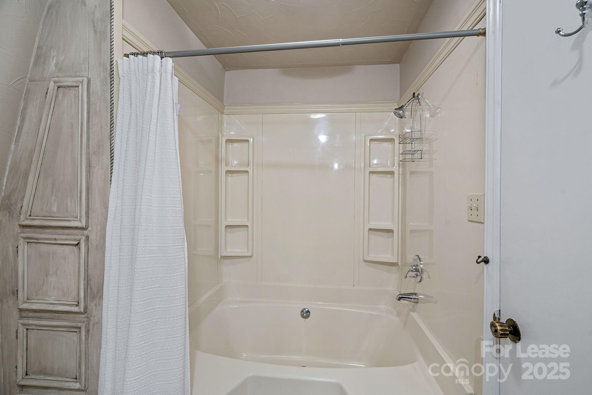 7977 Lucky Creek Lane Denver, NC 28037 - Photo 14 of 37