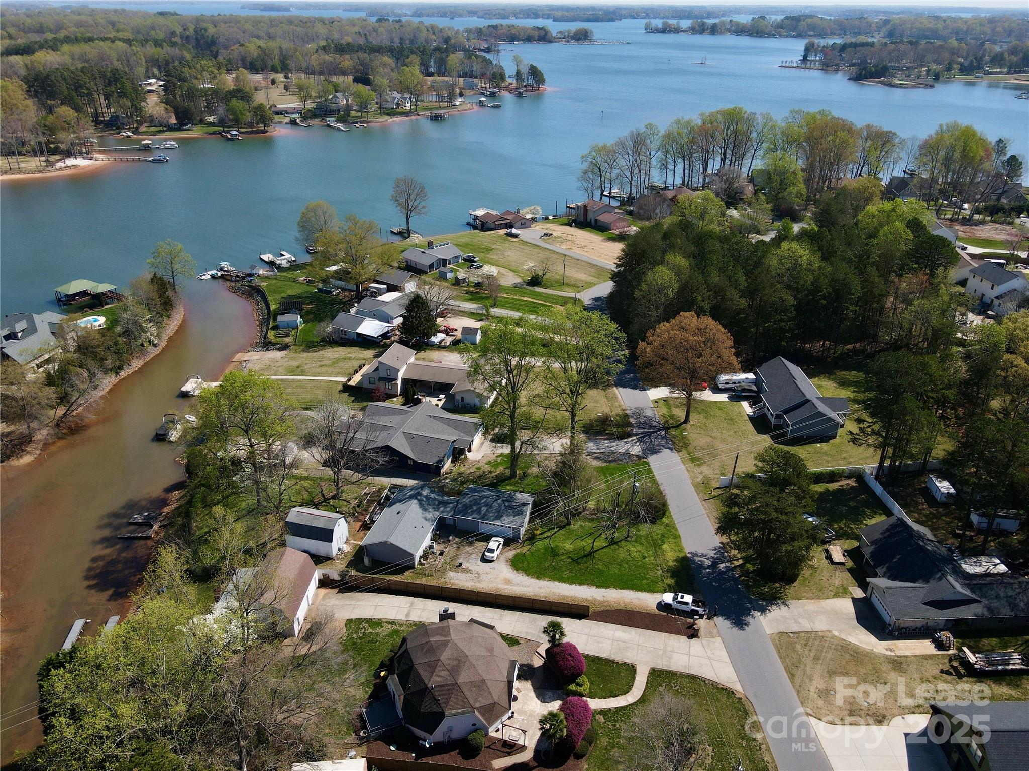 7977 Lucky Creek Lane Denver, NC 28037 - Photo 2 of 37