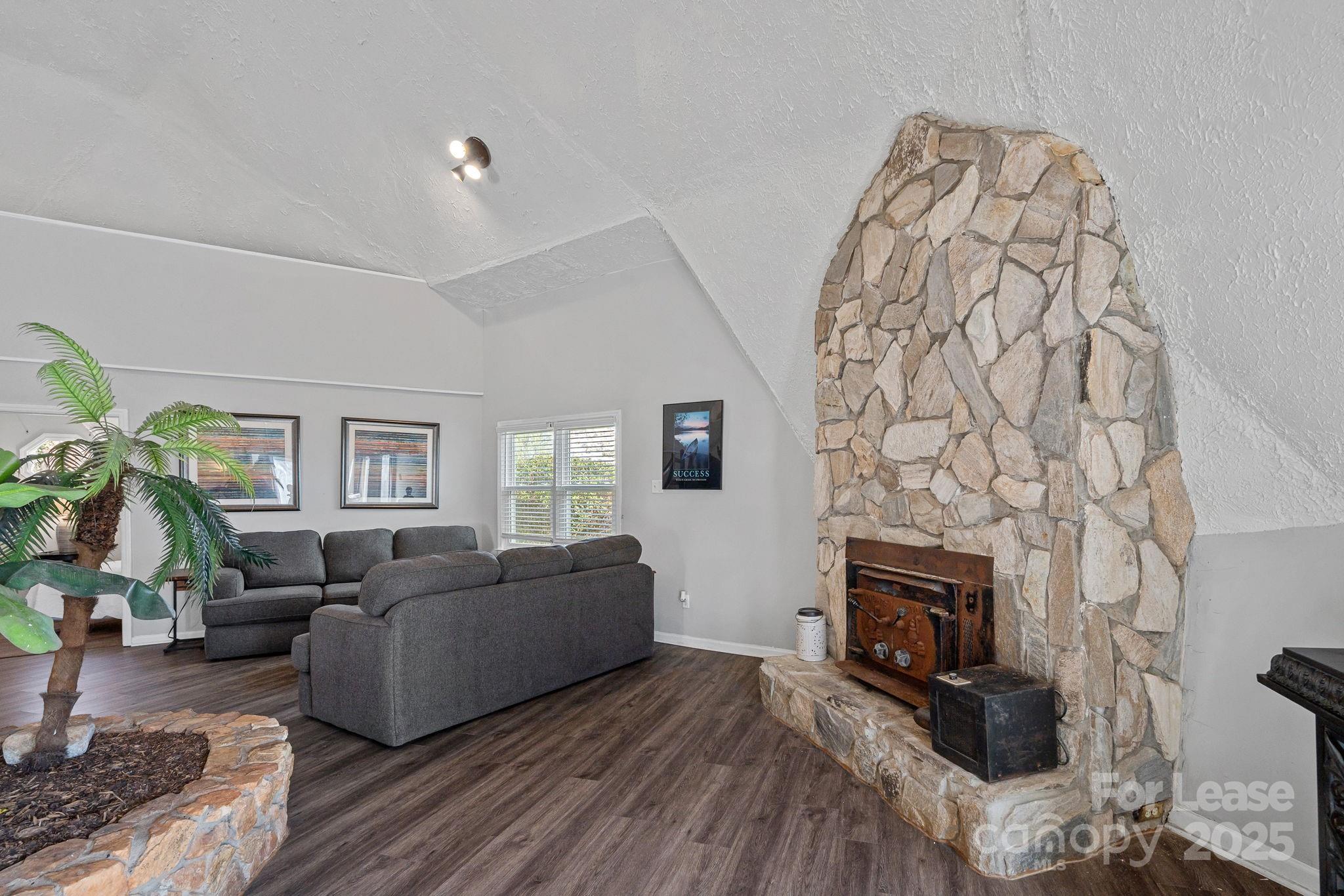 7977 Lucky Creek Lane Denver, NC 28037 - Photo 8 of 37