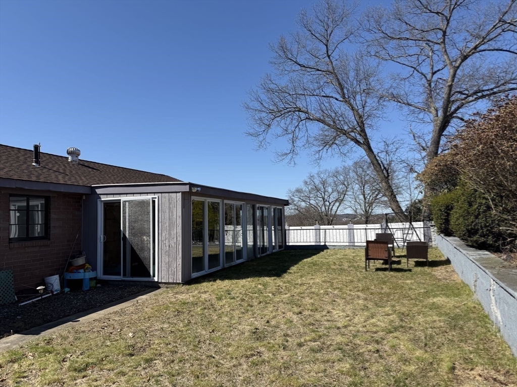 7 Berkeley Street Melrose, MA 02176 - Photo 18 of 22