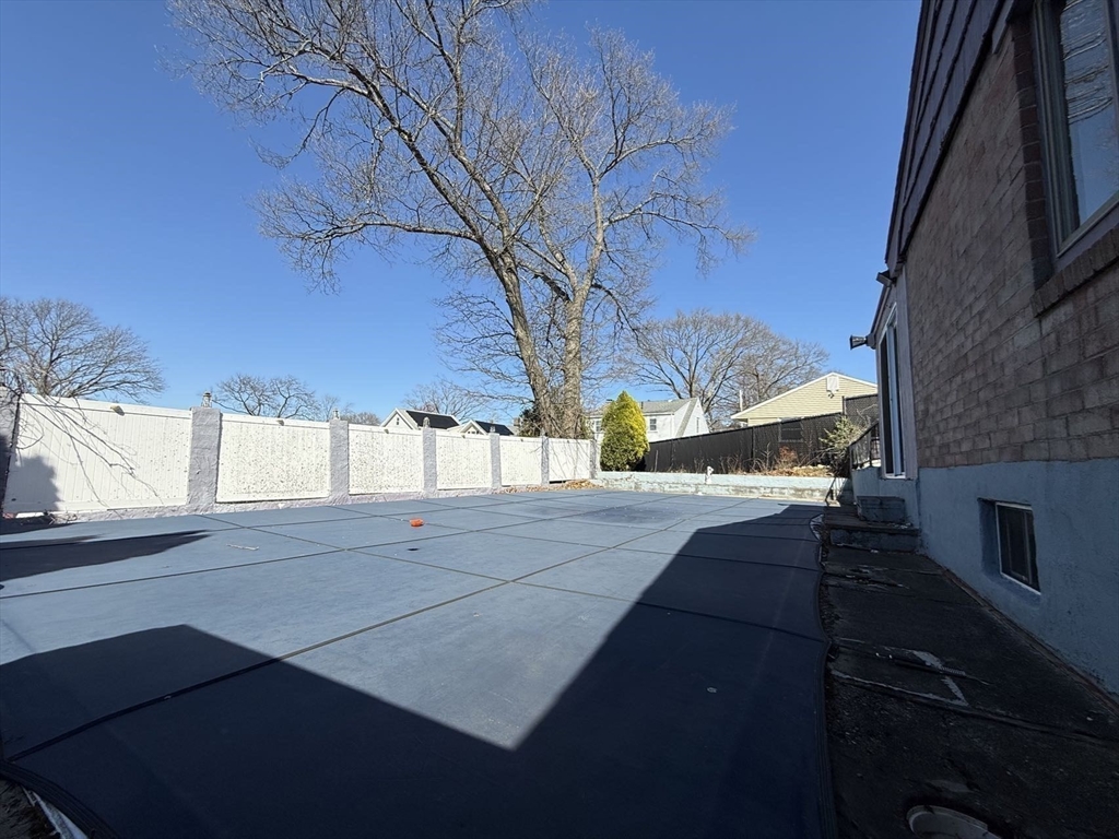 7 Berkeley Street Melrose, MA 02176 - Photo 19 of 22