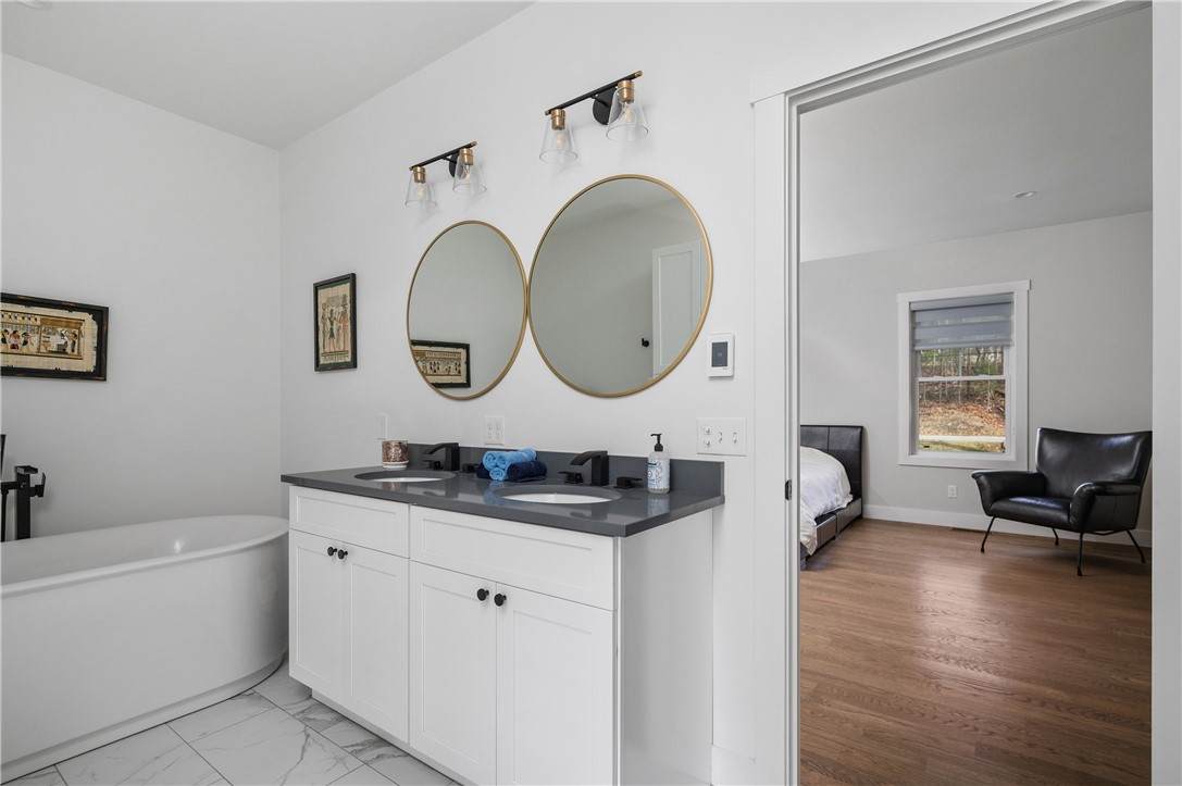 73 Paine Road Cumberland, RI 02864 - Photo 19 of 50 Gallery Image 19