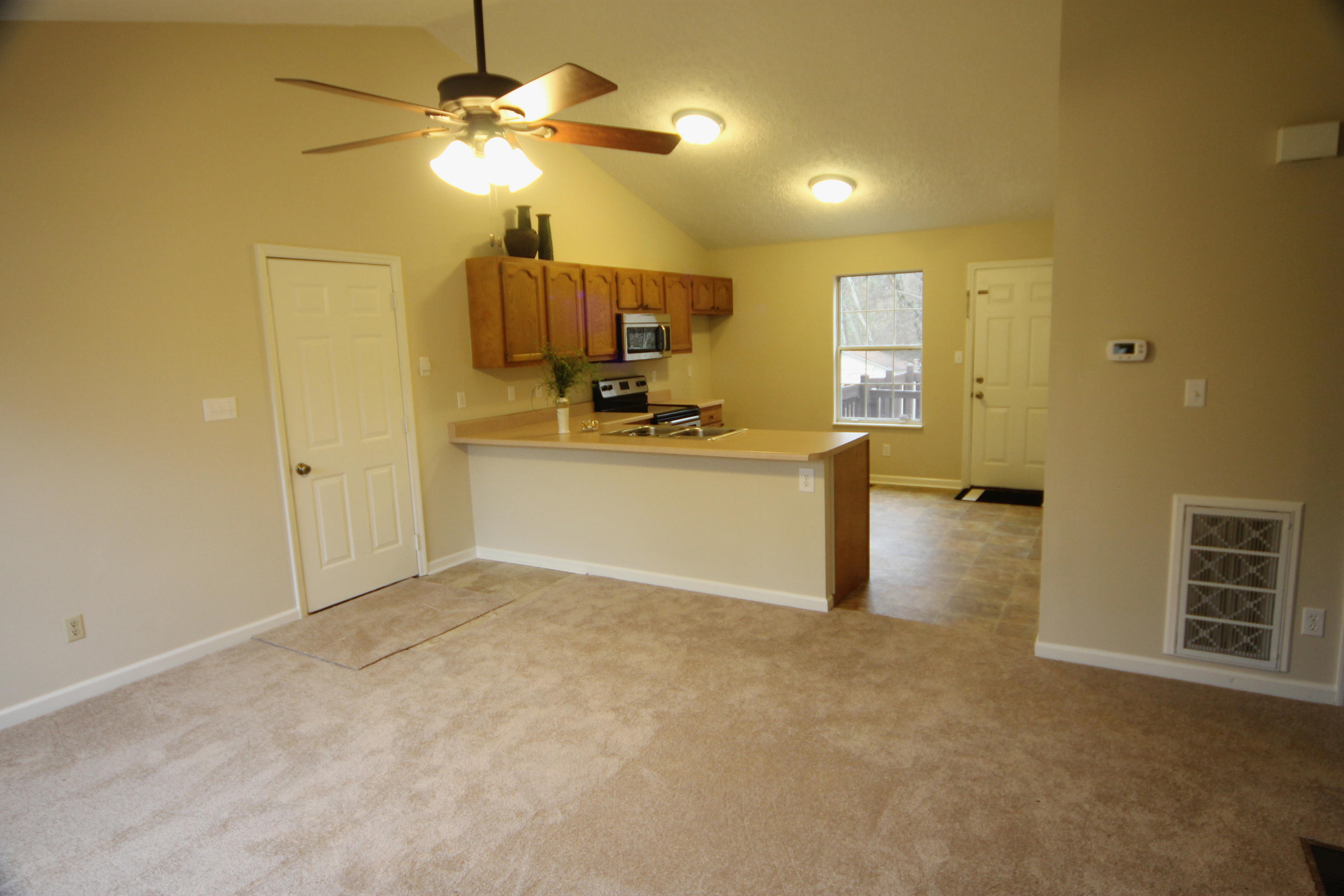 3924 Abercorn Road Knoxville, TN 37921 - Photo 3 of 20 IMG_4876