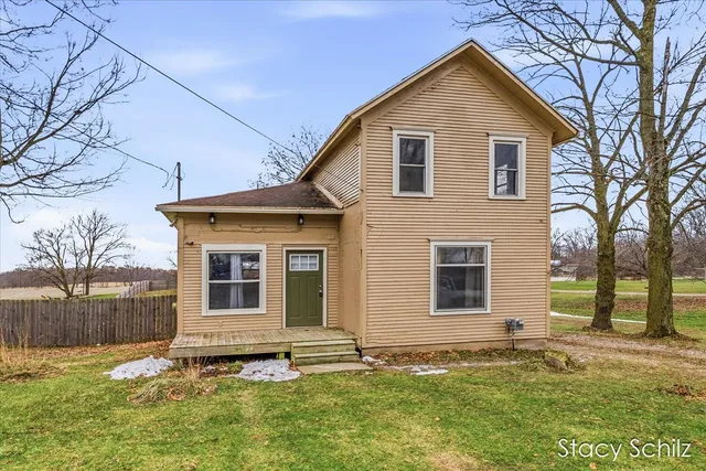 $128,000 | 344 East Main Street, Vermontville, MI 49096