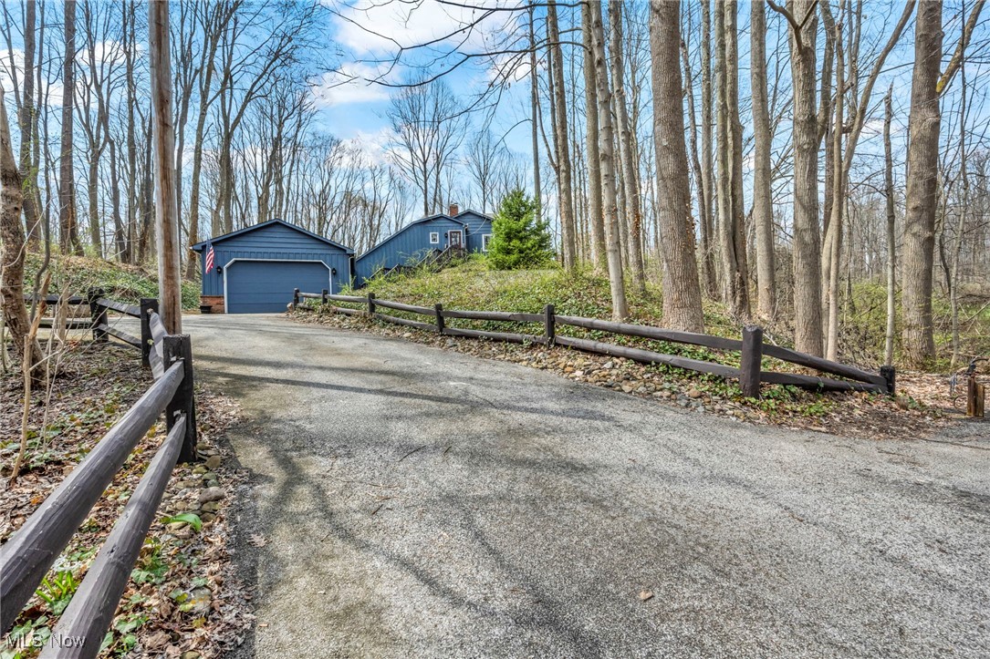 12150 Heath Road Chesterland, OH 44026 - Photo 41 of 43