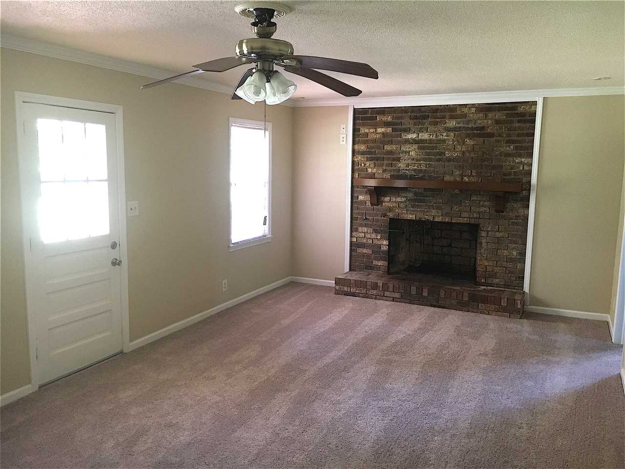 4202 Chaffee Road Spartanburg, SC 29301 - Photo 4 of 17
