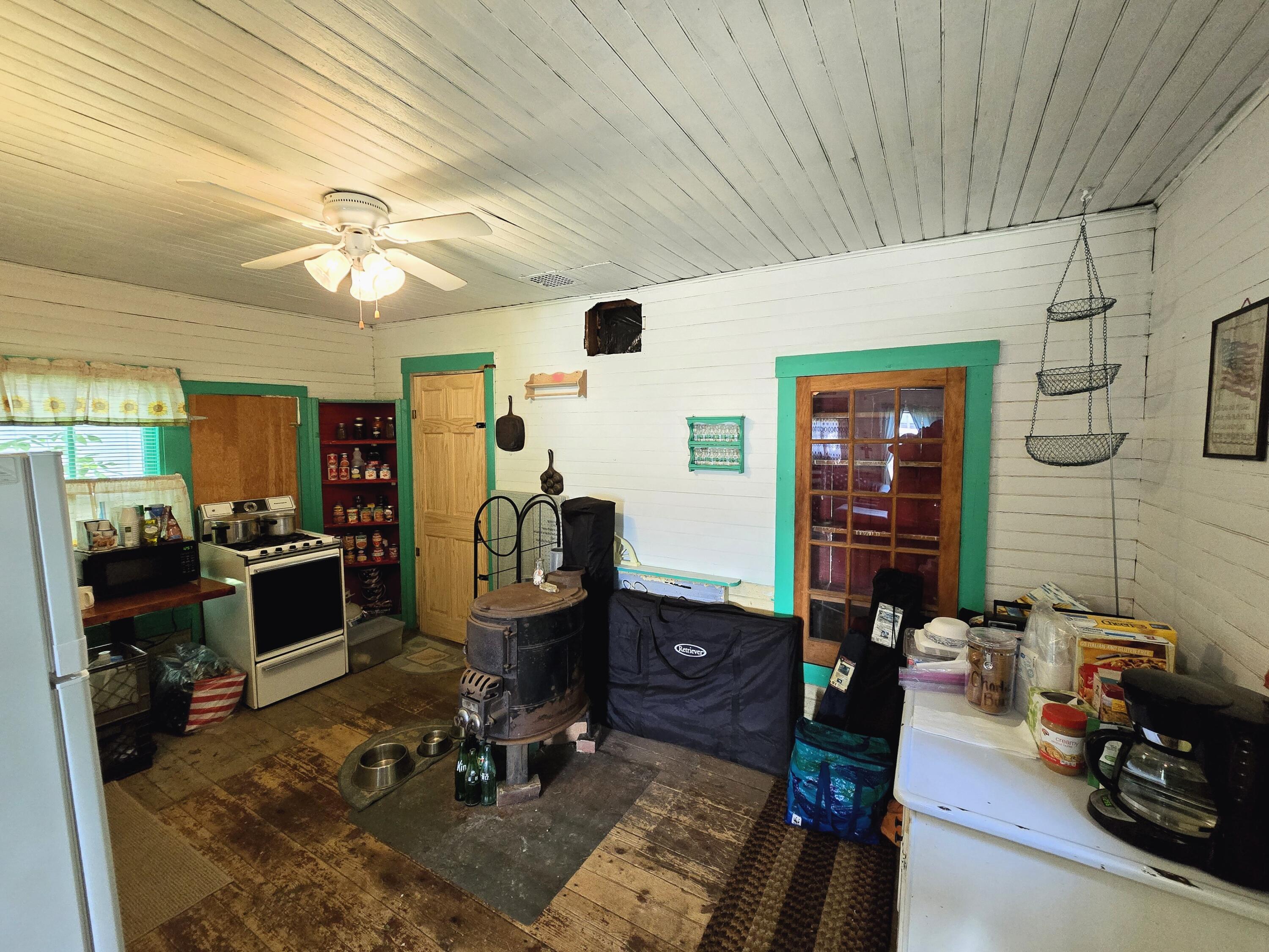 107 Windemere Lane Unity, ME 04988 - Photo 12 of 29 Kitchen