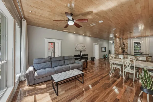 $599,999 | 8600 Shenandoah Run, Wesley Chapel, FL 33544