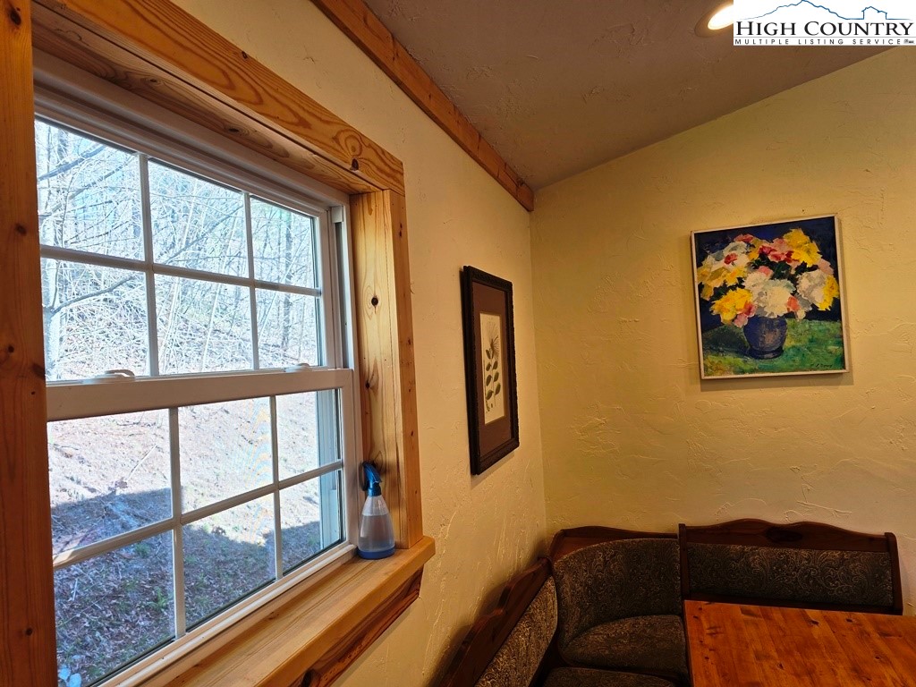 115 Little Horse Path Lansing, NC 28643 - Photo 15 of 33