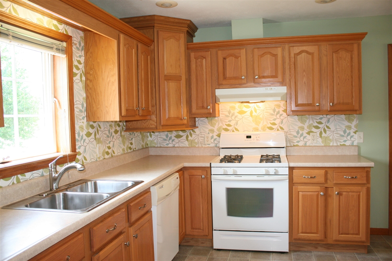 14021 Pardee Road Buchanan, MI 49107 - Photo 11 of 57 Gallery Image 11