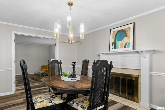 $284,900 | 6616 North Greenmont Road, Peoria, IL 61614