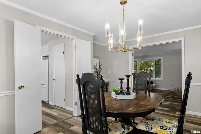 $284,900 | 6616 North Greenmont Road, Peoria, IL 61614