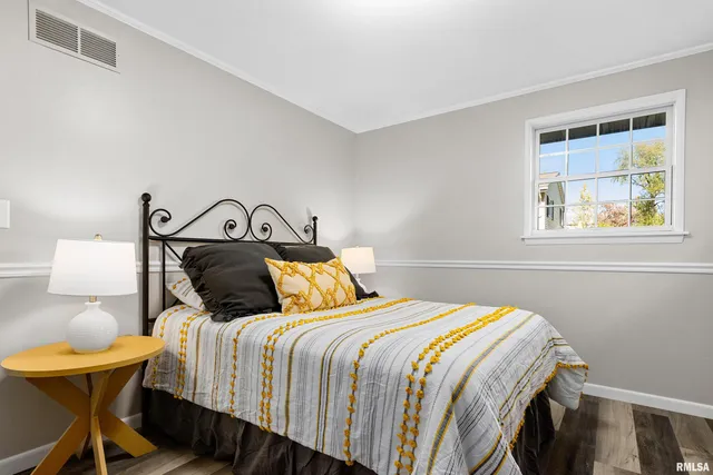 $284,900 | 6616 North Greenmont Road, Peoria, IL 61614