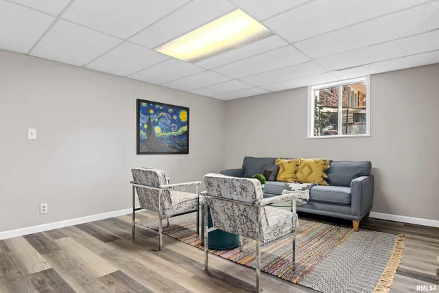 $284,900 | 6616 North Greenmont Road, Peoria, IL 61614