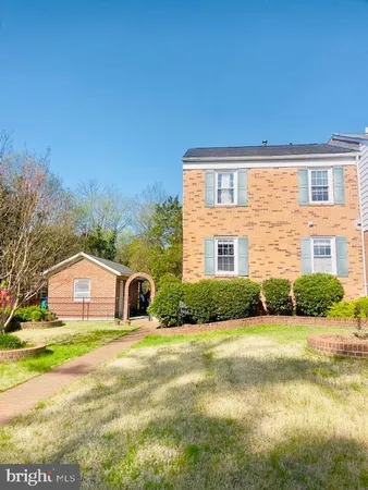 $2,800 | 7458 Colton Lane, Manassas, VA 20109