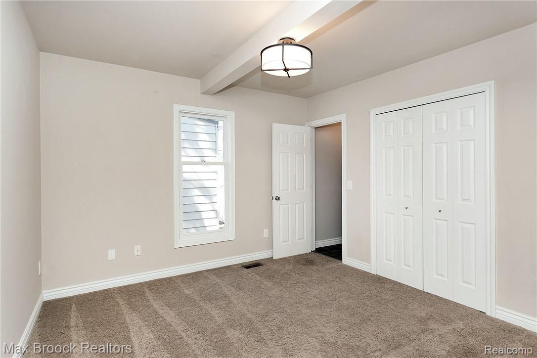 516 Ludlow Avenue Rochester, MI 48307 - Photo 14 of 37 Main Floor Bedroom/Den/Office