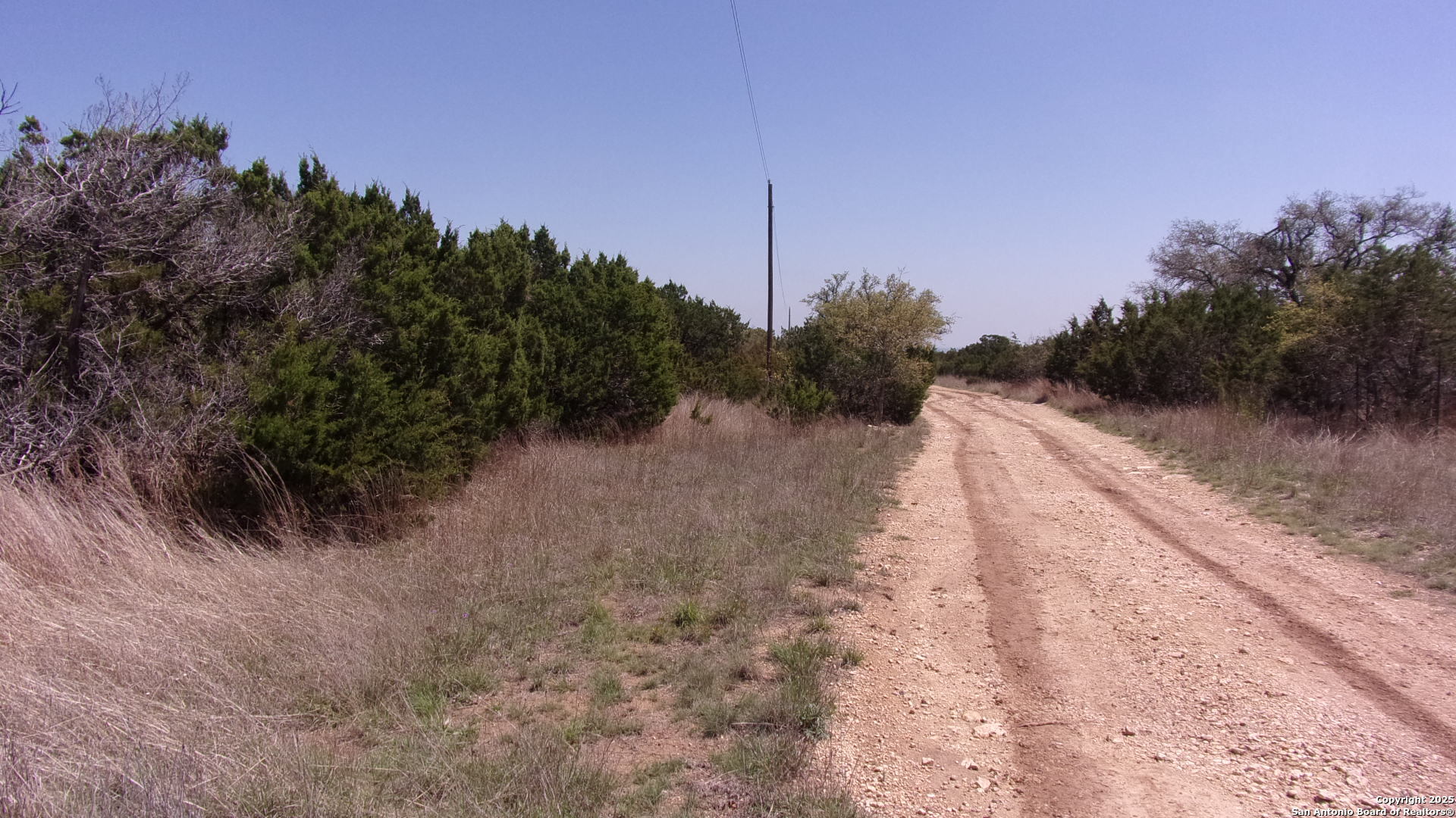 407 East Headwaters Ranch Road Kendalia, TX 78027 - Photo 6 of 13