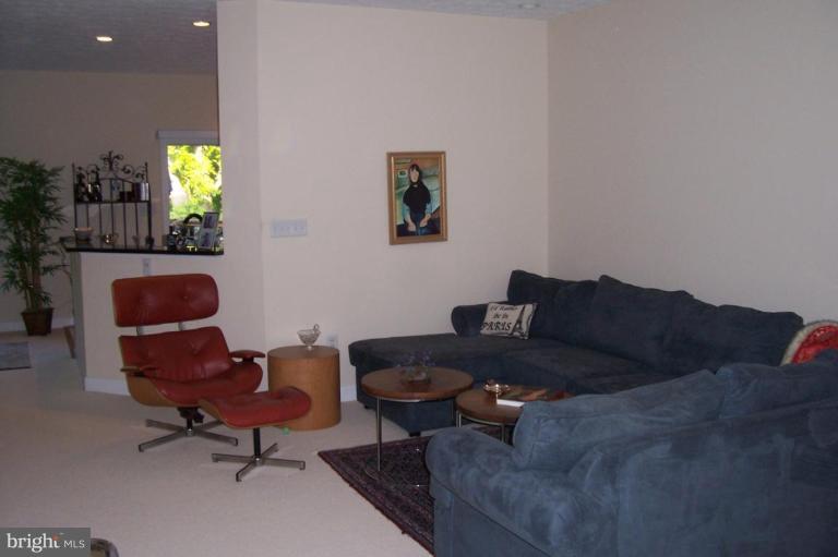 3235 Escapade Circle Riva, MD 21140 - Photo 3 of 17 Living Room #2