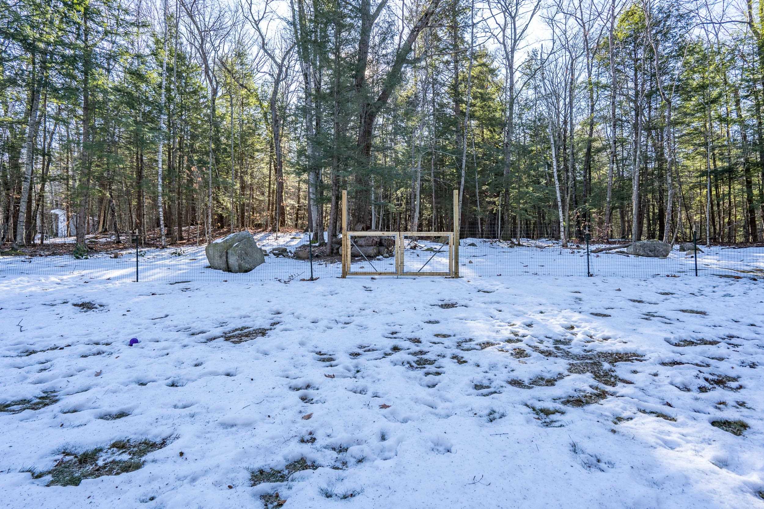 22 Bow Bog Road Bow, NH 03304 - Photo 11 of 52