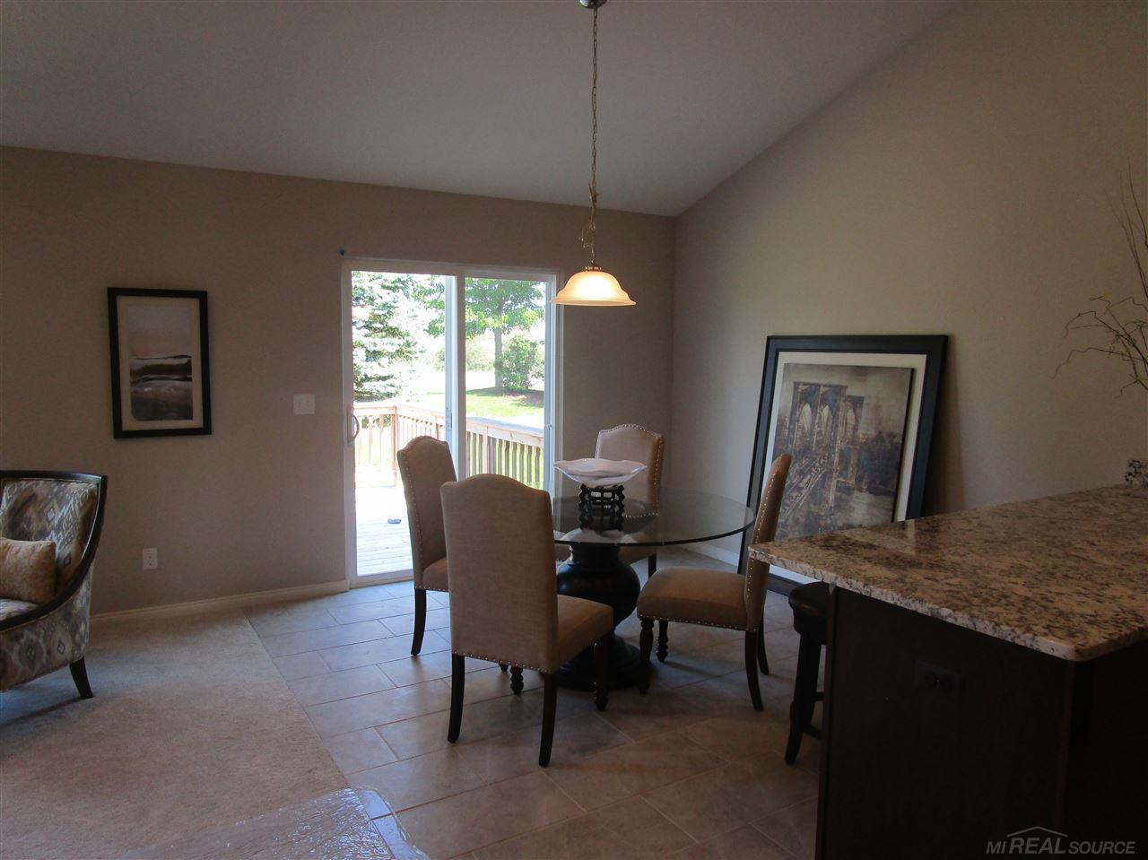 47352 Mariner's Pte New Baltimore, MI 48051 - Photo 3 of 7